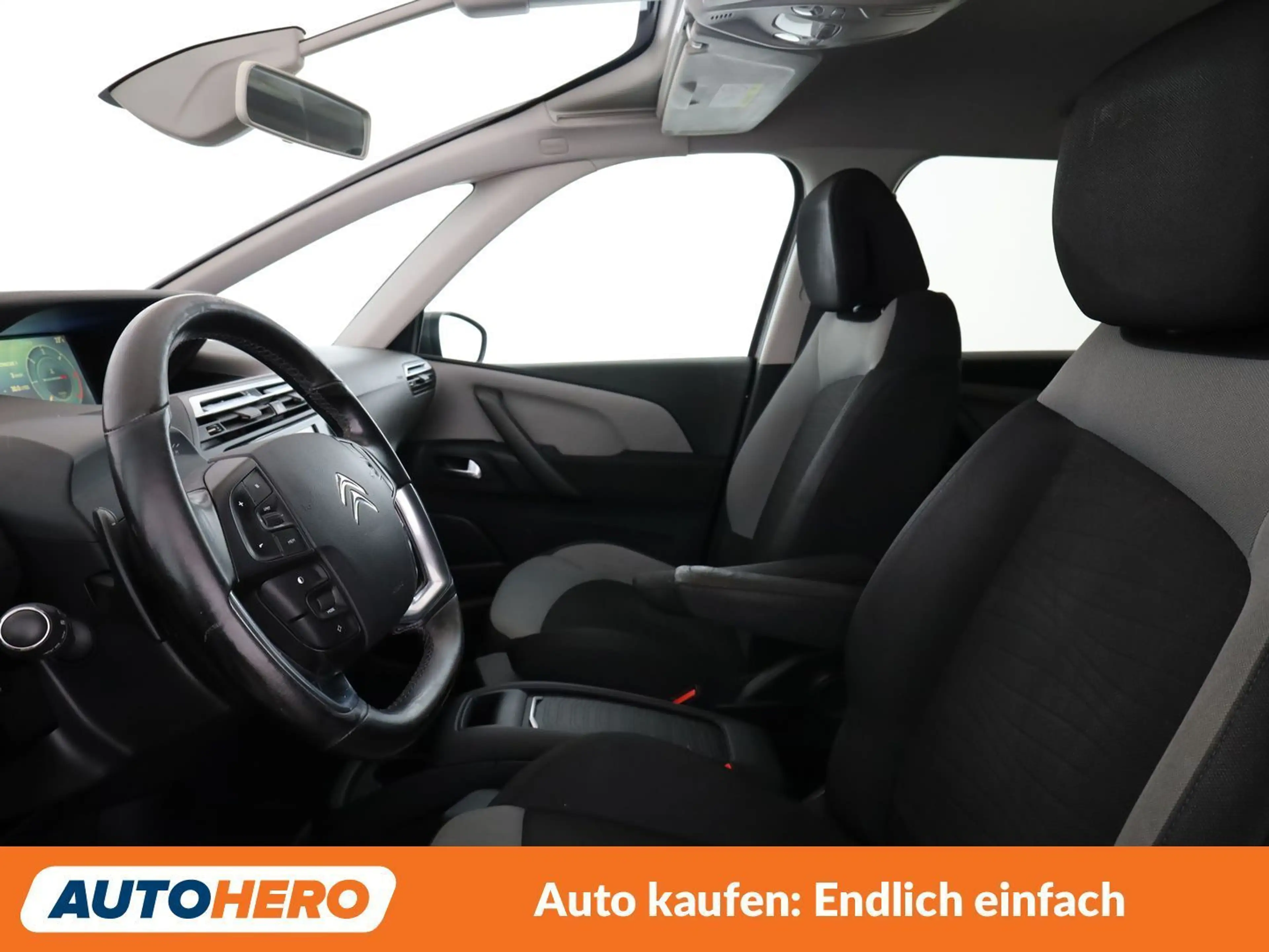 Citroen C4 Picasso 1.6 Blue-HDi Selection — photo 10