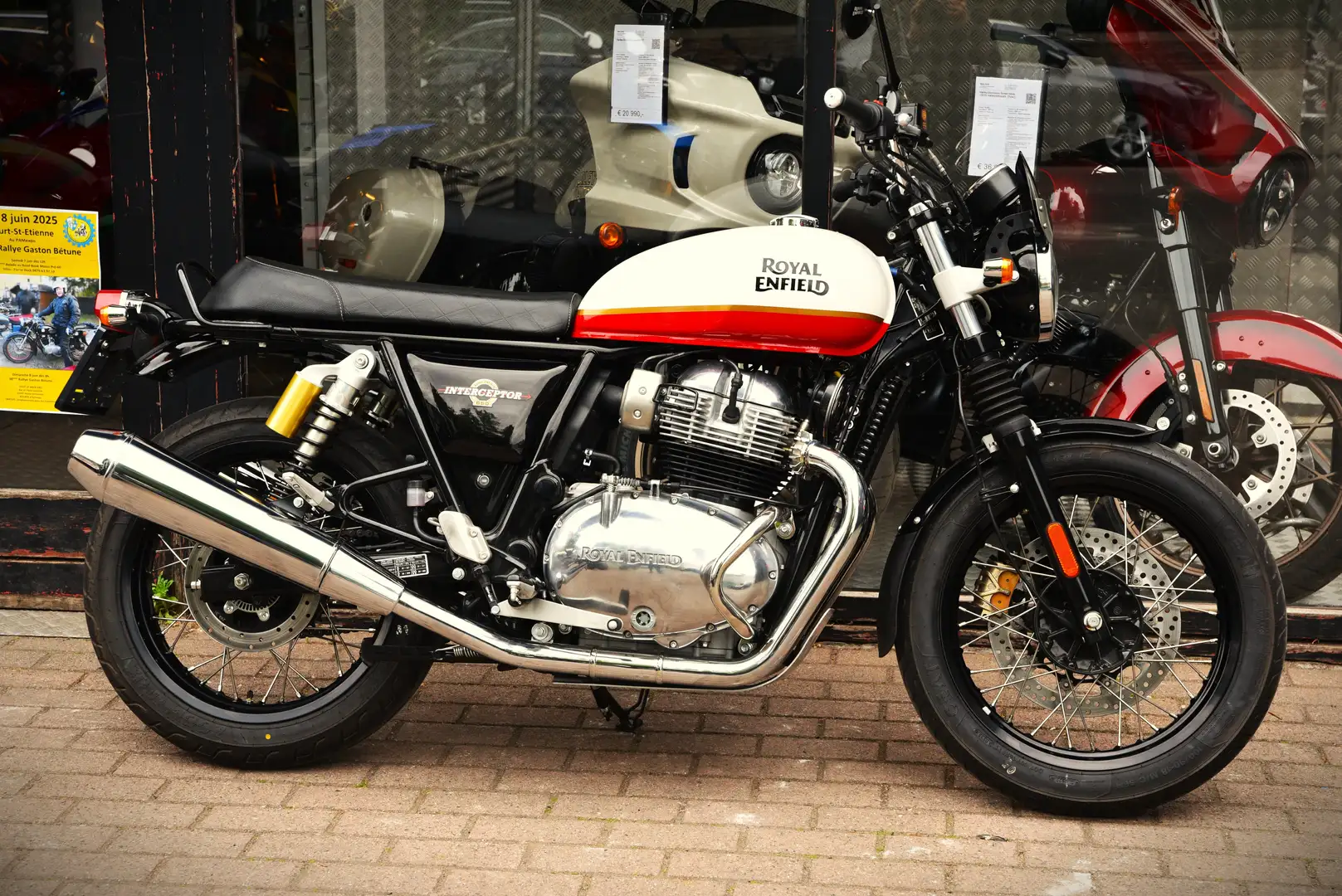 Royal Enfield Interceptor ***MOTO VERTE*** Blanco - 2