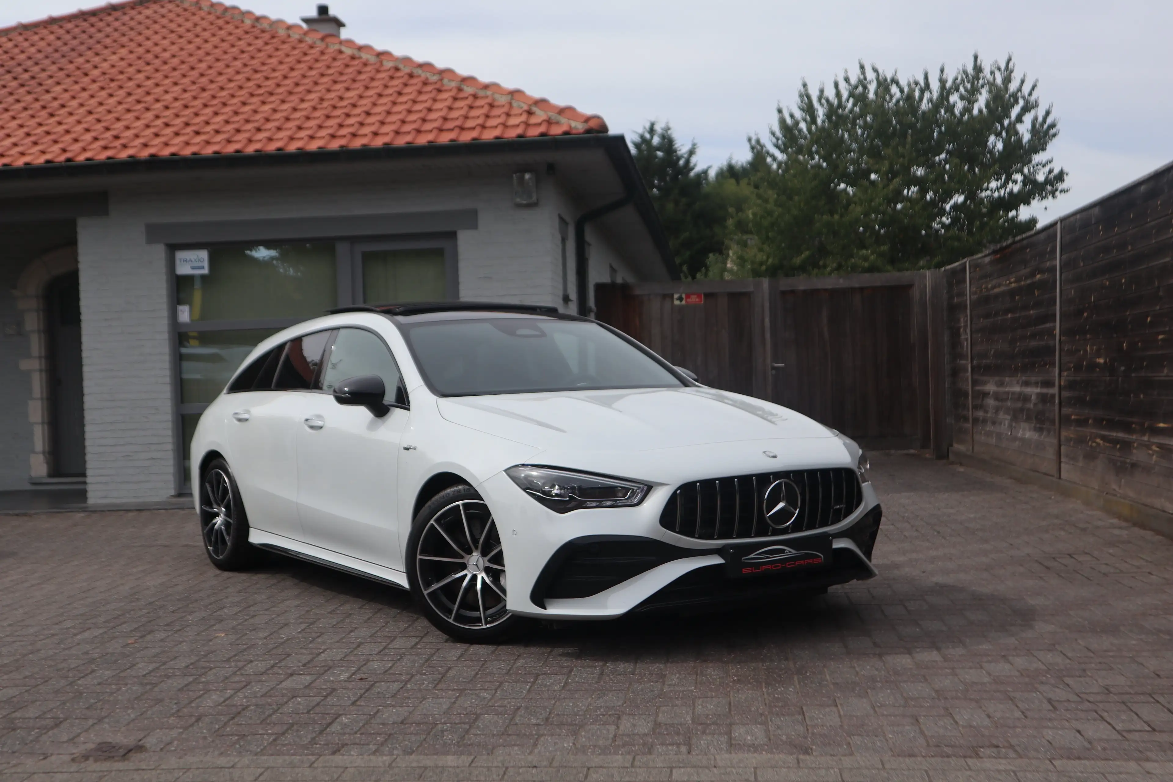 Mercedes-Benz CLA 35 AMG 4-Matic/facelift/1eig/Panodak/Camera/Night/Multi — photo 5