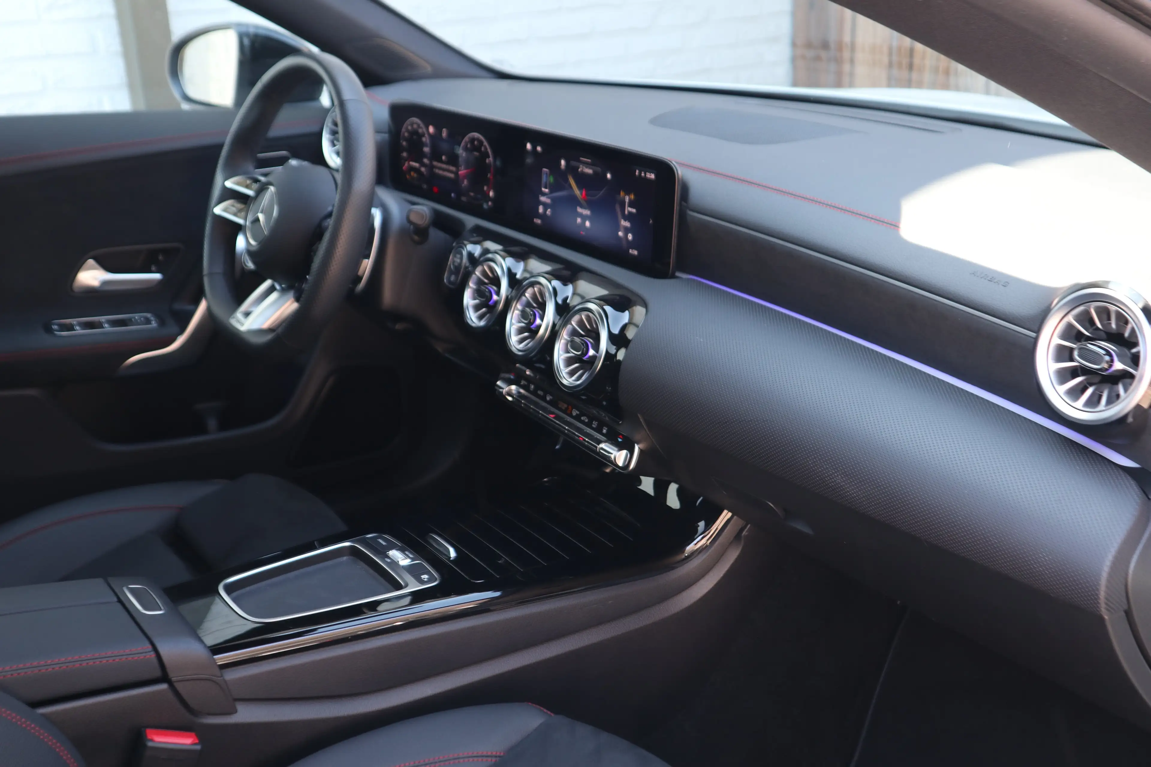 Mercedes-Benz CLA 35 AMG 4-Matic/facelift/1eig/Panodak/Camera/Night/Multi — photo 14