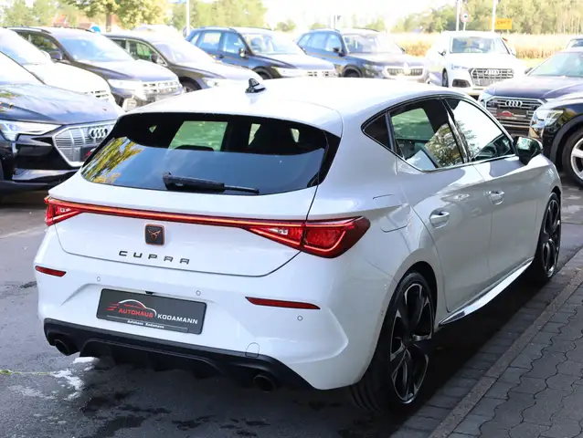 Cupra Leon view 10
