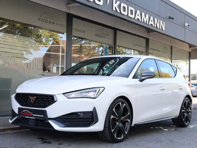 Cupra Leon view 6