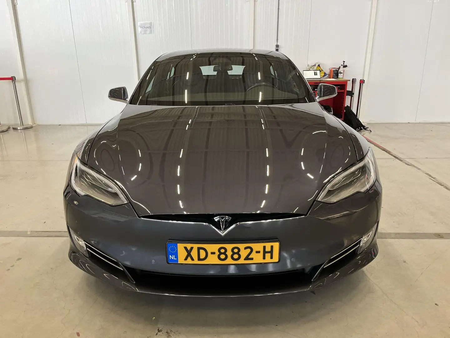 Tesla Model S 75D / Gecertificeerde Occasion / Decor van donker Grijs - 2