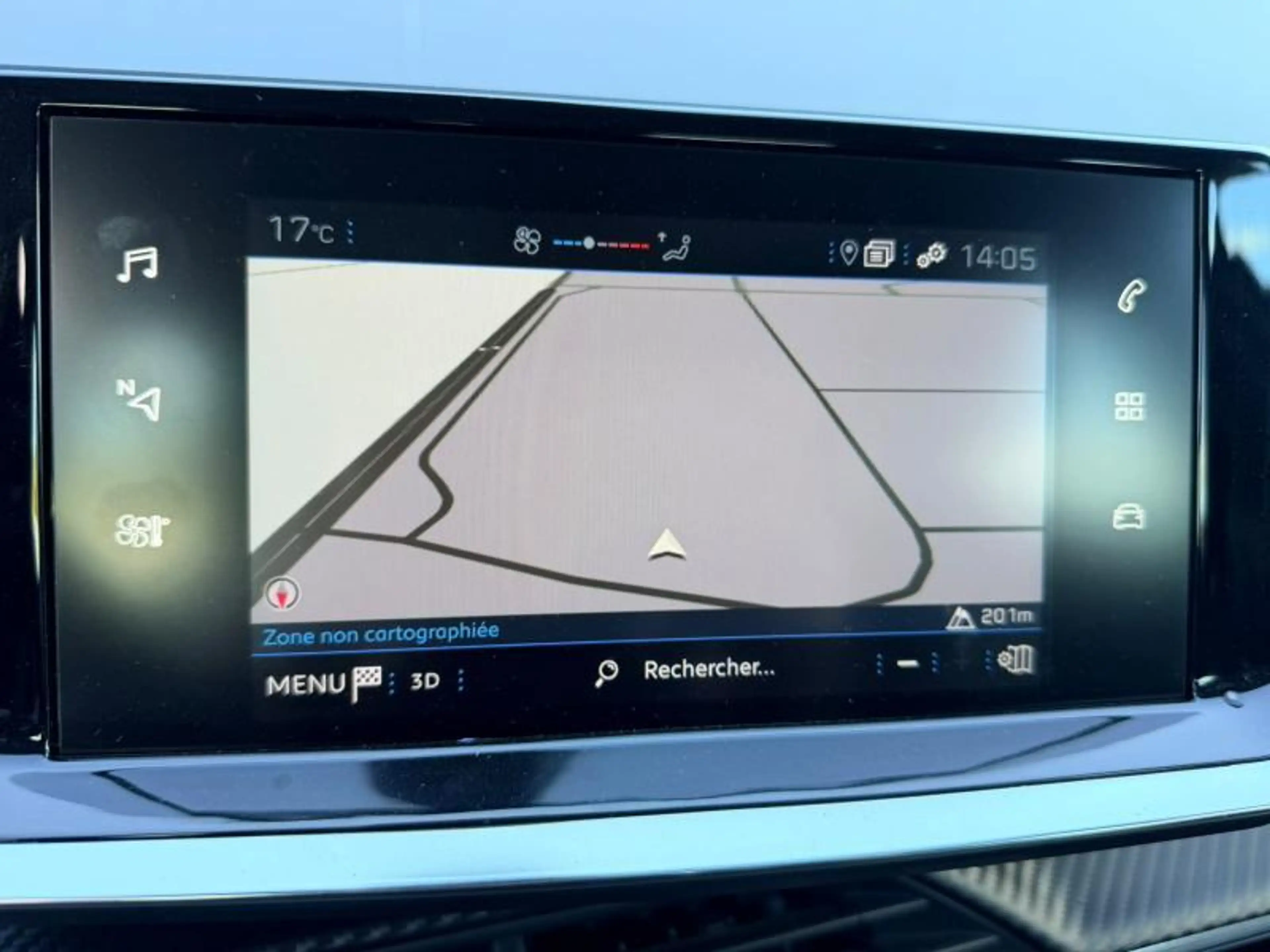 Peugeot 208 Active / 1.5 BlueHDi / GPS — photo 11