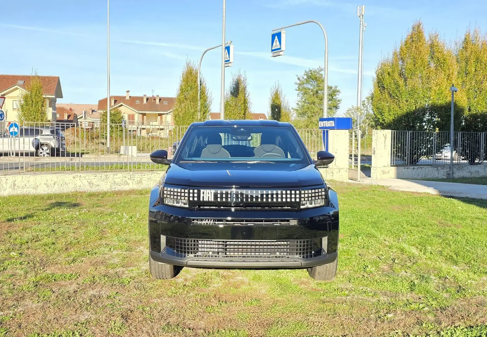 Fiat Grande Panda Grande Panda 1.2 Hybrid 110 CV S&S Icon Weiß - 2