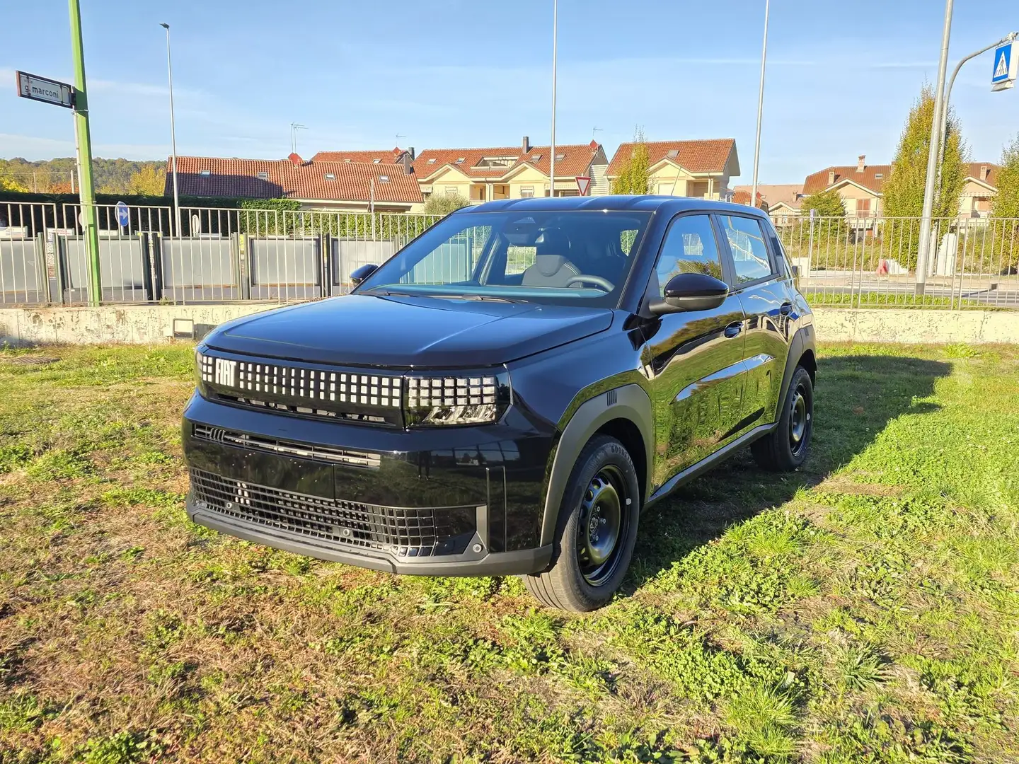 Fiat Grande Panda Grande Panda 1.2 Hybrid 110 CV S&S Icon Weiß - 1