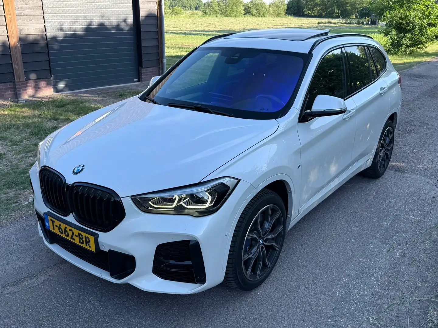 BMW X1 xDrive 25i High Exec. M-Pakket & Full Option Wit - 1