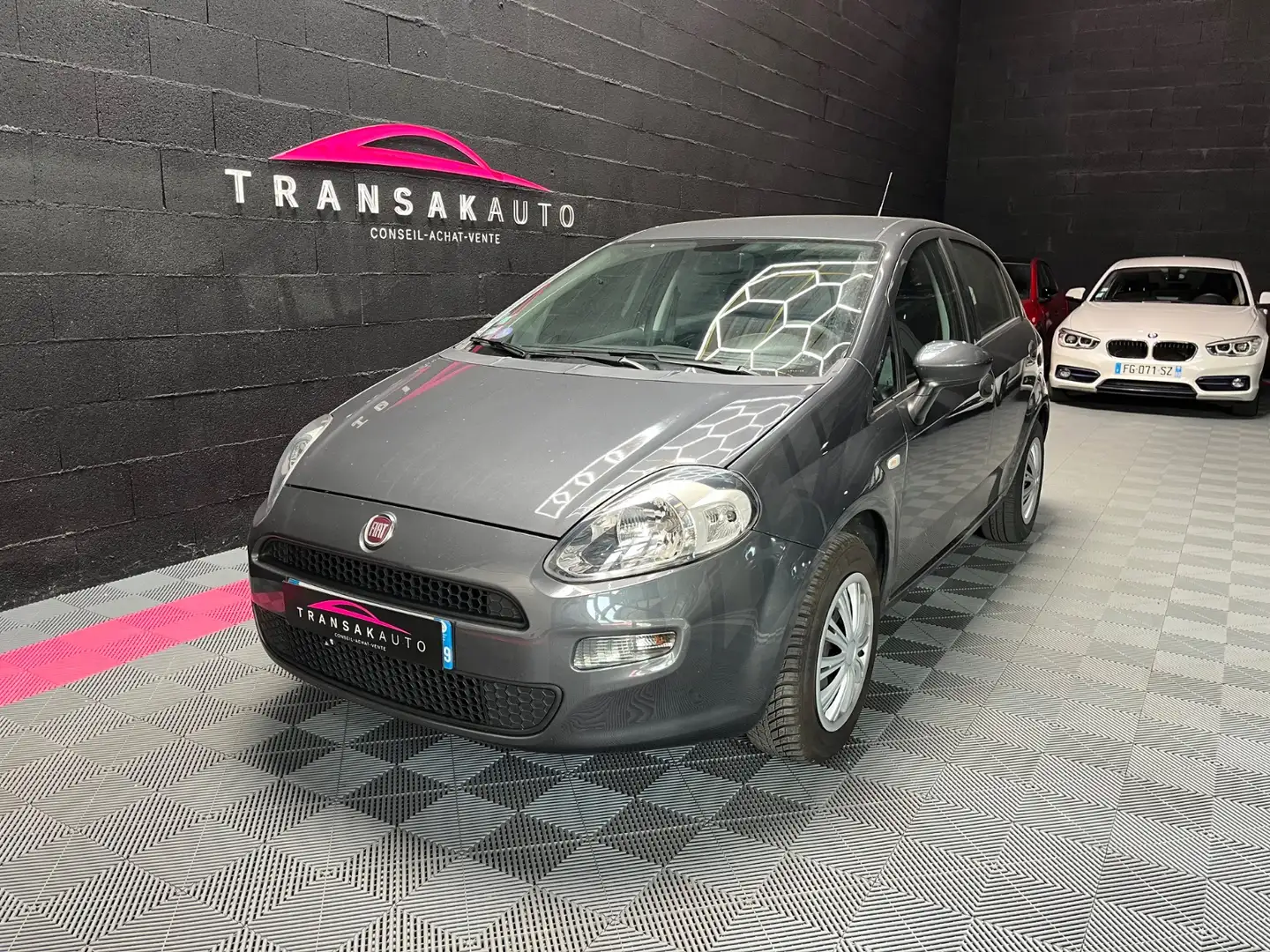 Fiat Punto Lounge Gris - 1