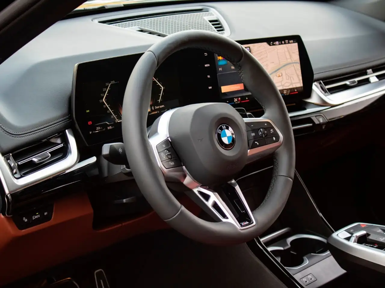 BMW X1 снимка BMW X1