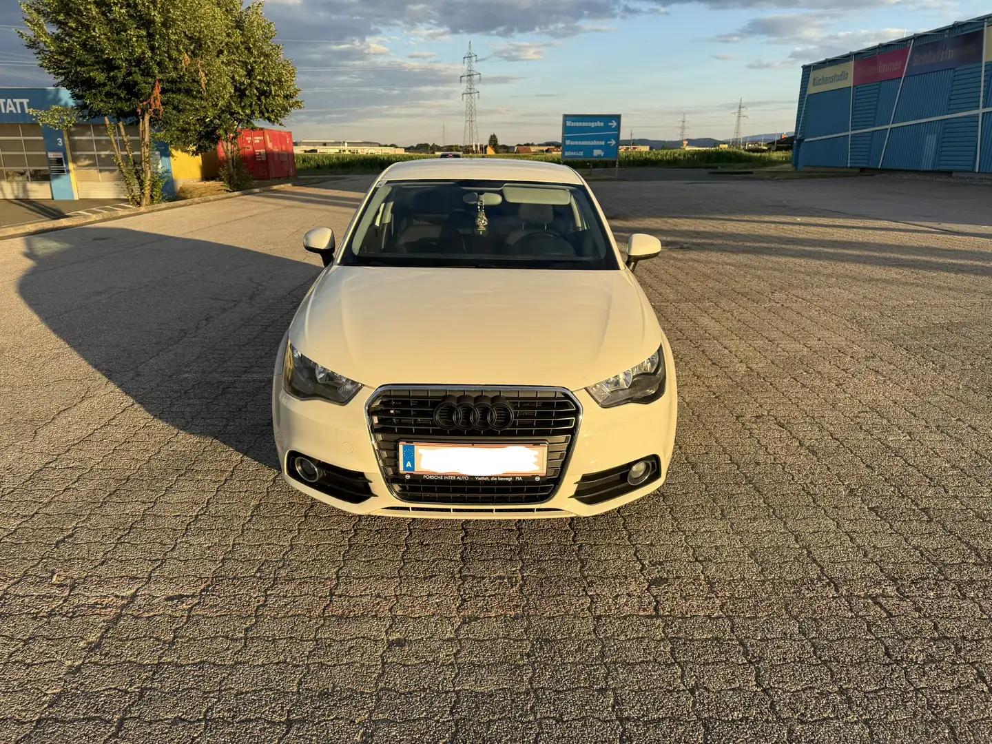 Audi A1 1,2 TFSI Ambition Weiß - 2