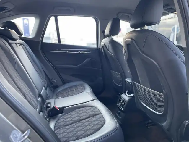 BMW X1 view 5