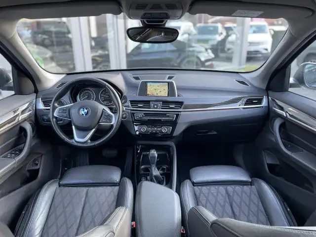 BMW X1 view 12