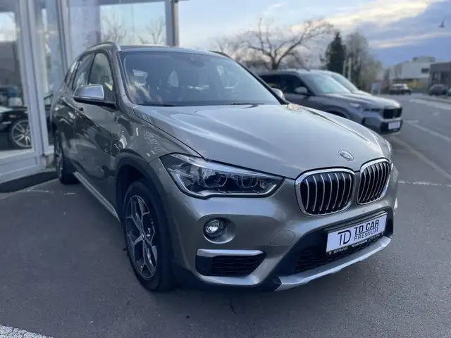 BMW X1 view 3