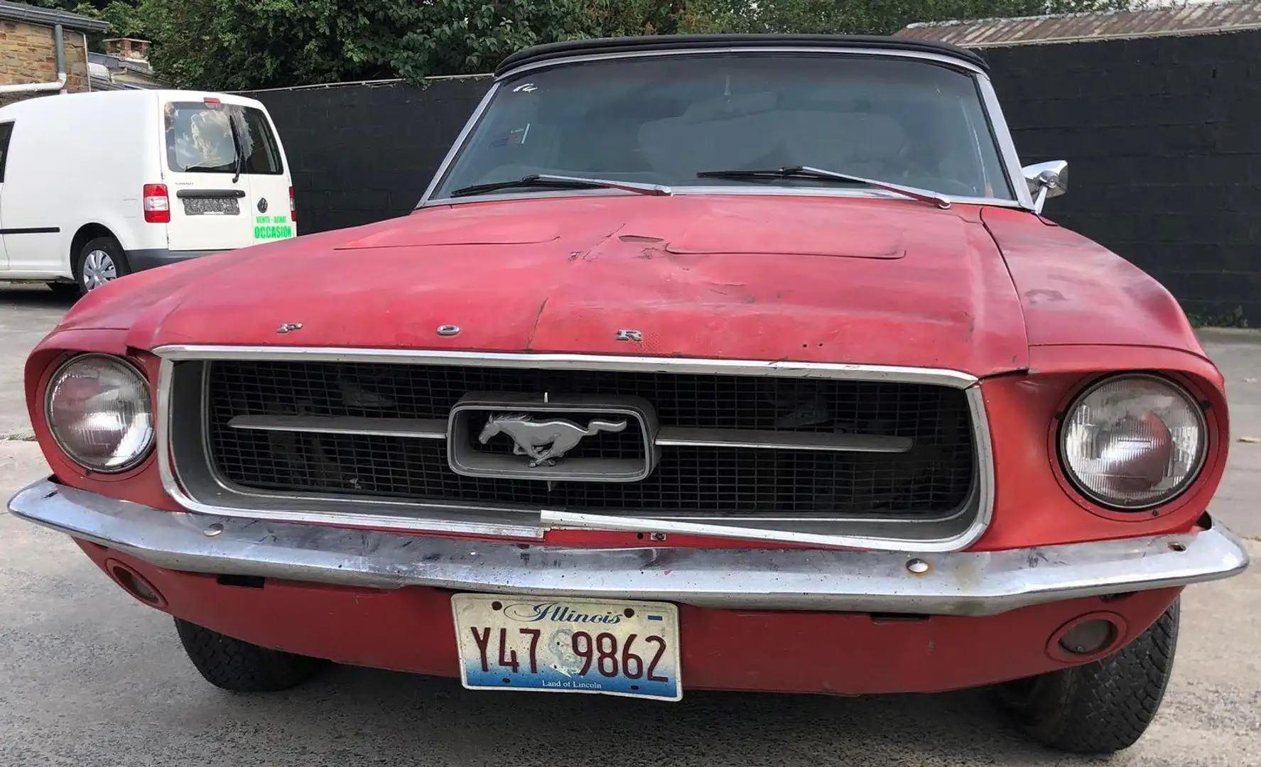 Ford Mustang Rouge - 2