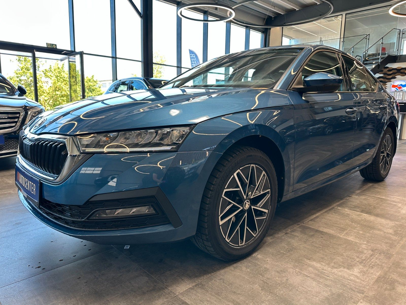 Skoda Octavia Lim. *LED*NAVI*AHK*Standh* — photo 4
