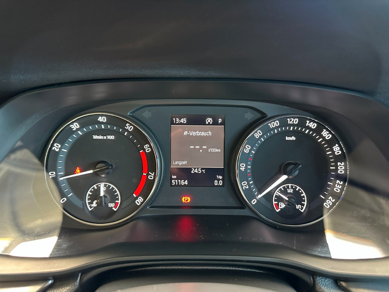 Skoda Octavia Lim. *LED*NAVI*AHK*Standh* — photo 15