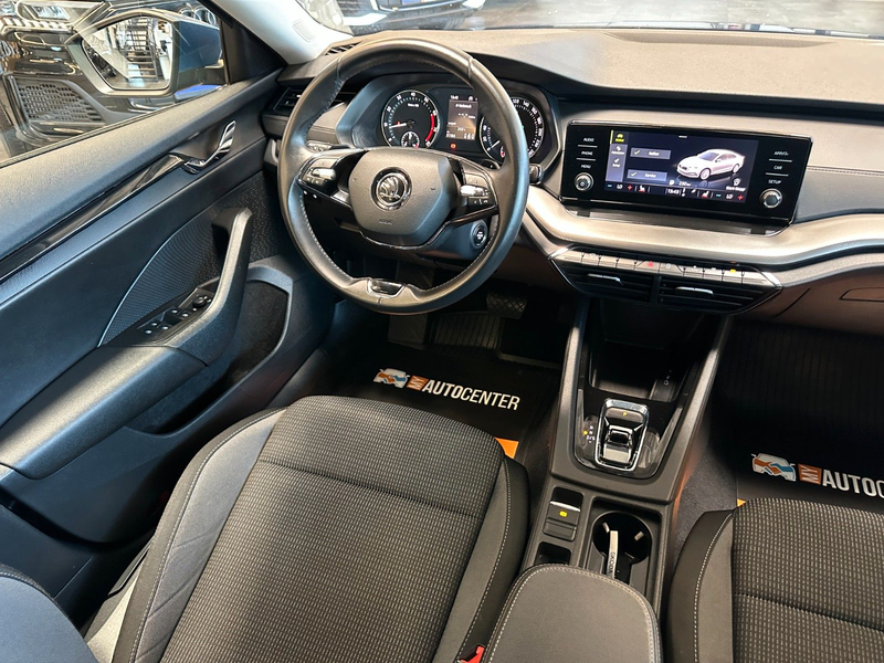 Skoda Octavia Lim. *LED*NAVI*AHK*Standh* — photo 7
