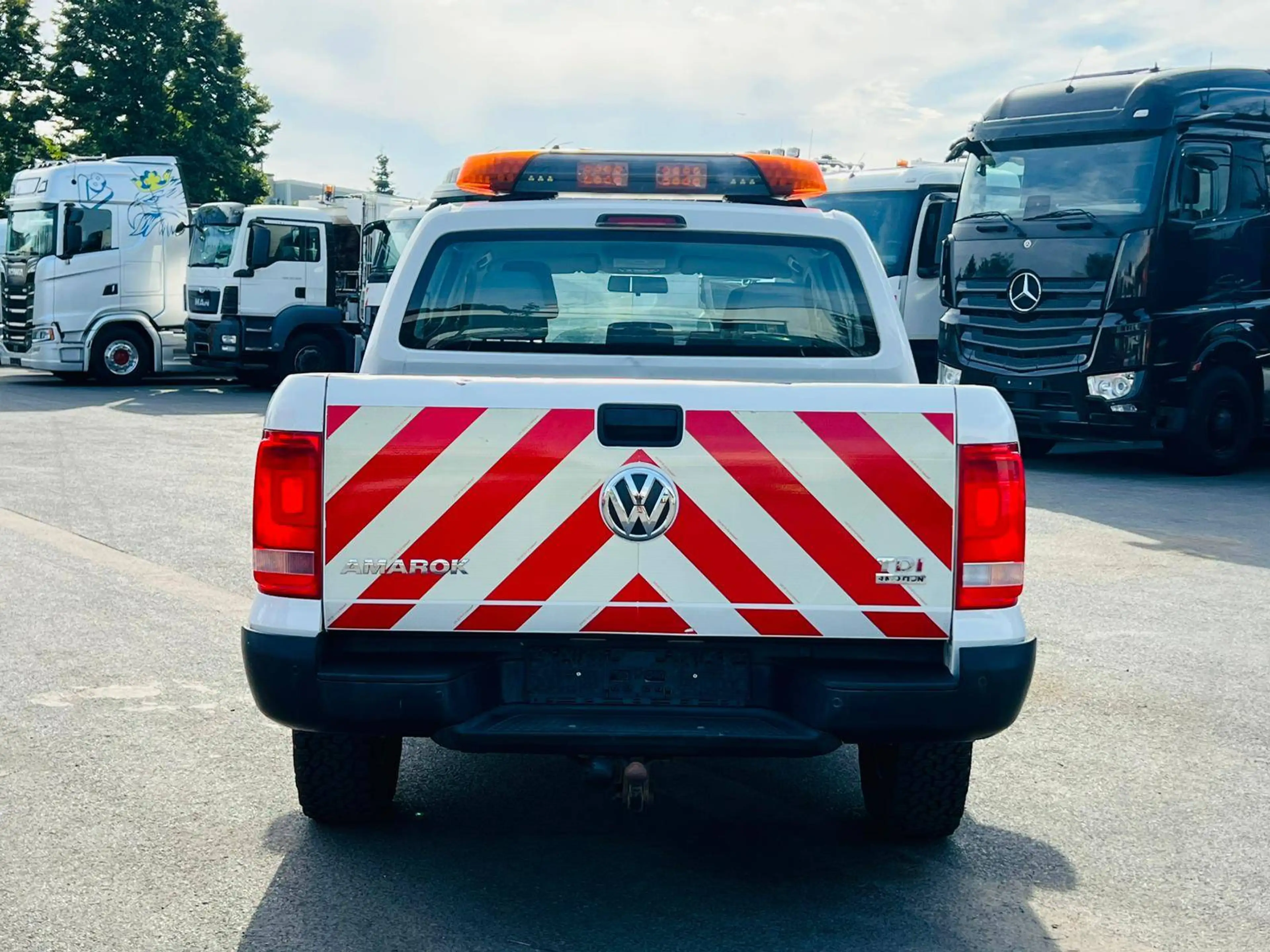Volkswagen Amarok Amarok DoKA 4x4 *Seilwinde/Tempomat/AHK/Klima — photo 5