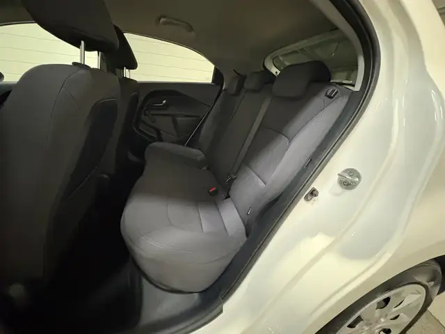 Kia Rio view 14