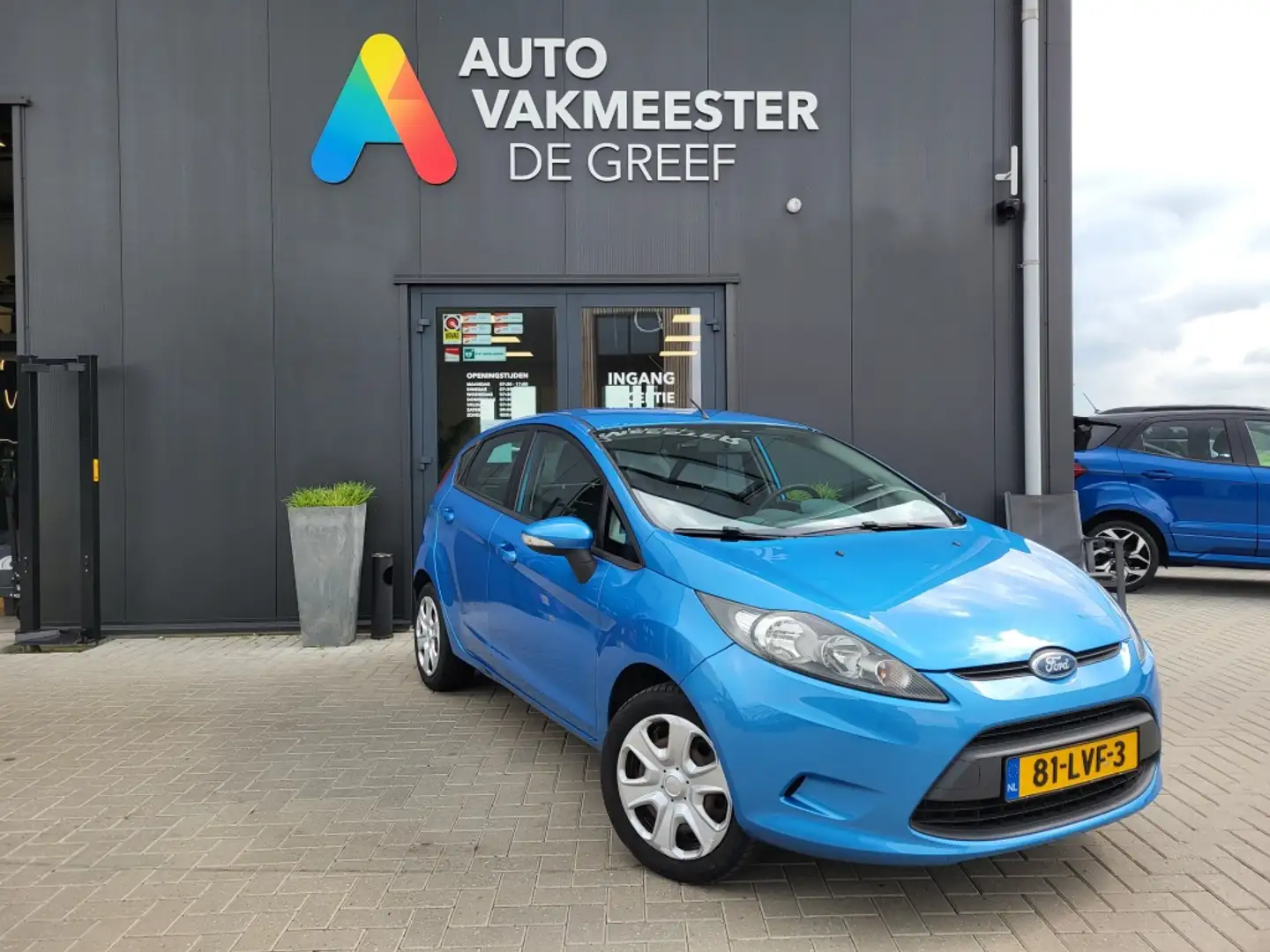Ford Fiesta 1.25i 16V 60 pk Limited 1e eigenaar Blauw - 2