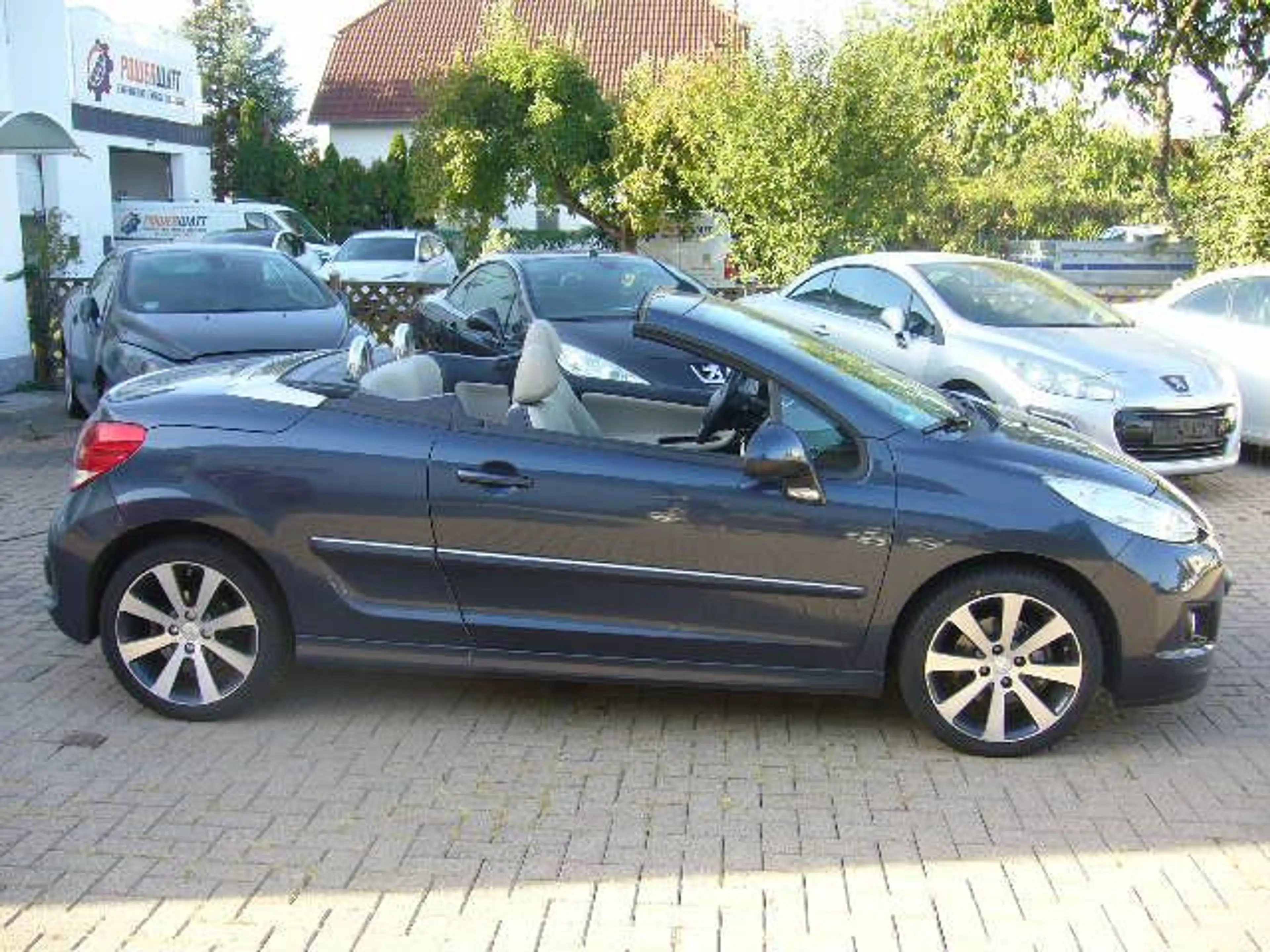 Peugeot 207 CC 1,6TPH *Final Edition*Navi*Leder — photo 4