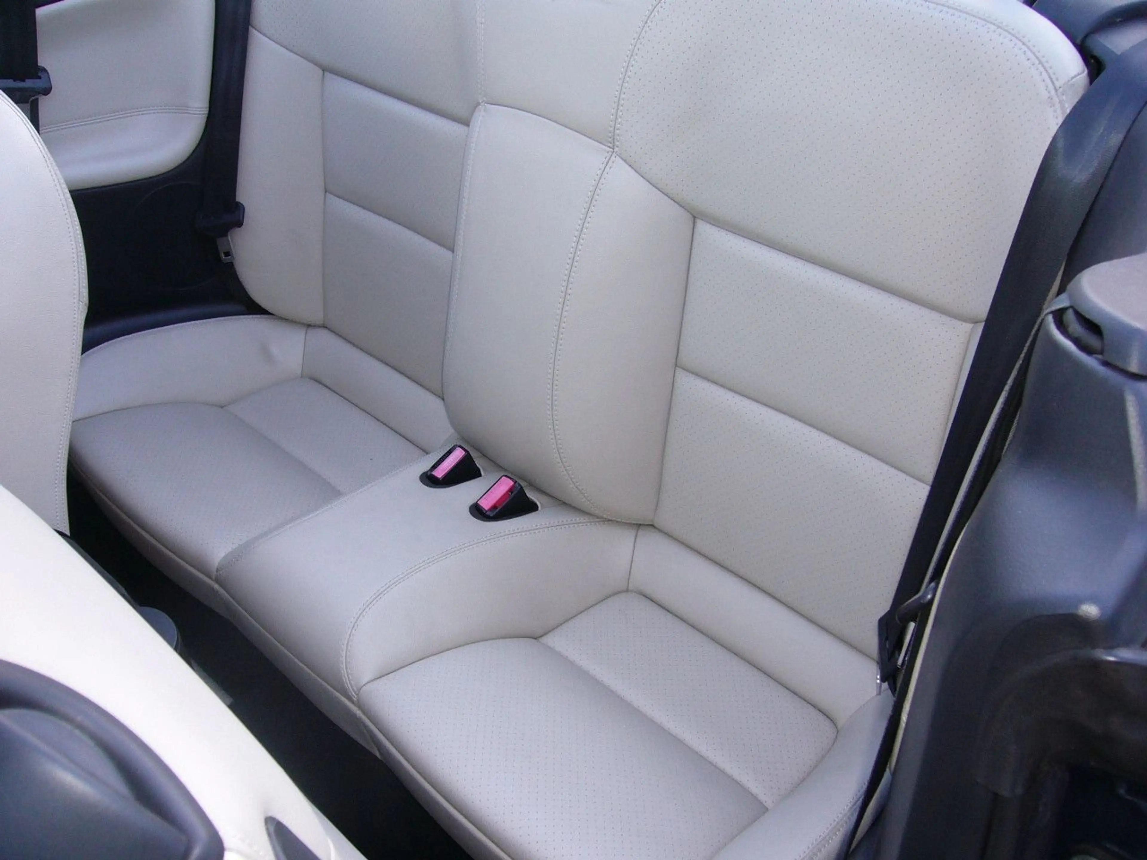 Peugeot 207 CC 1,6TPH *Final Edition*Navi*Leder — photo 12