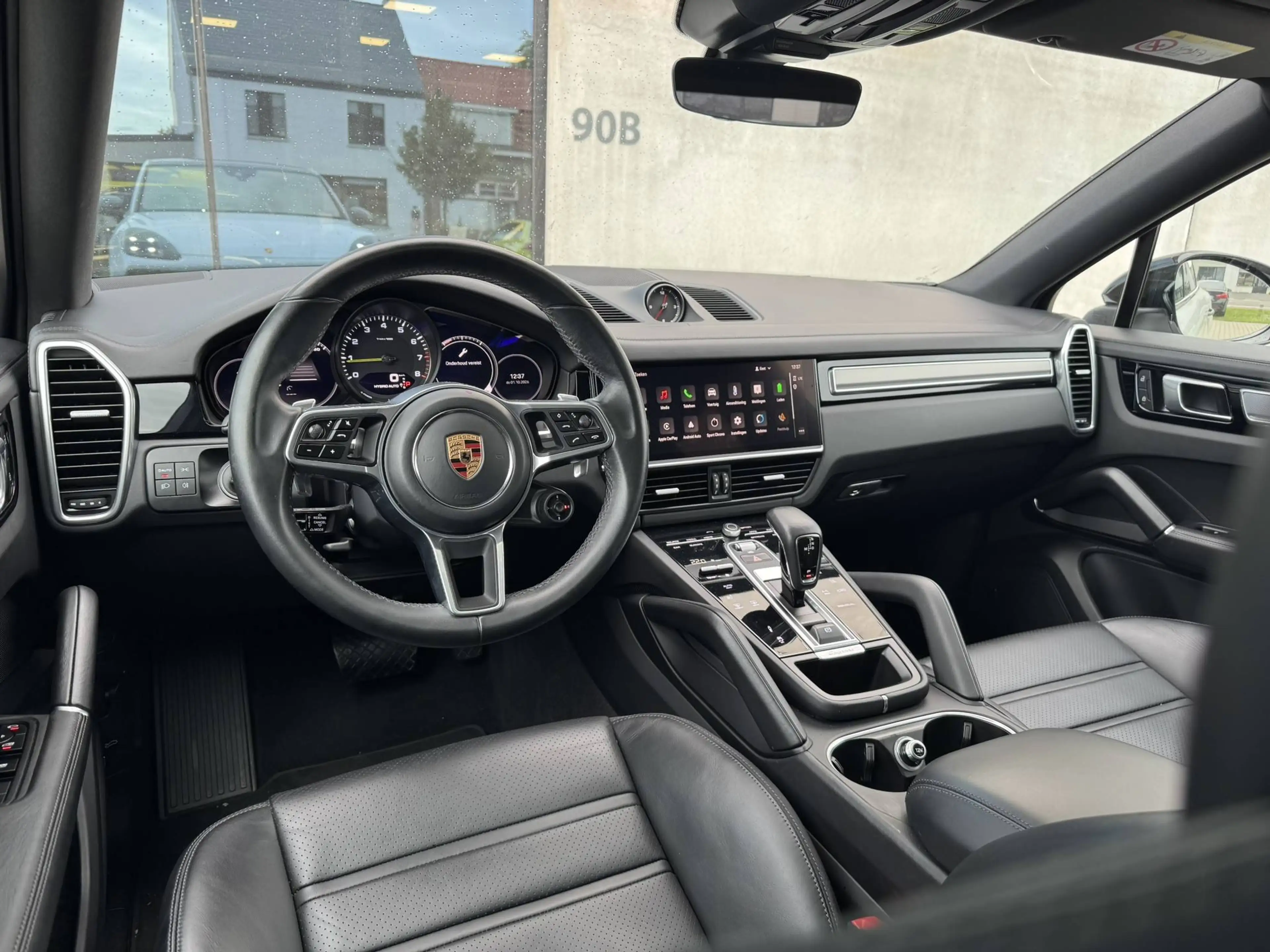 Porsche Cayenne Coupé E-Hybrid "Platinum Edition"/ Sport Chrono/ Luchtvering/ Pano/ BOSE/ 360°/ ACC — photo 9