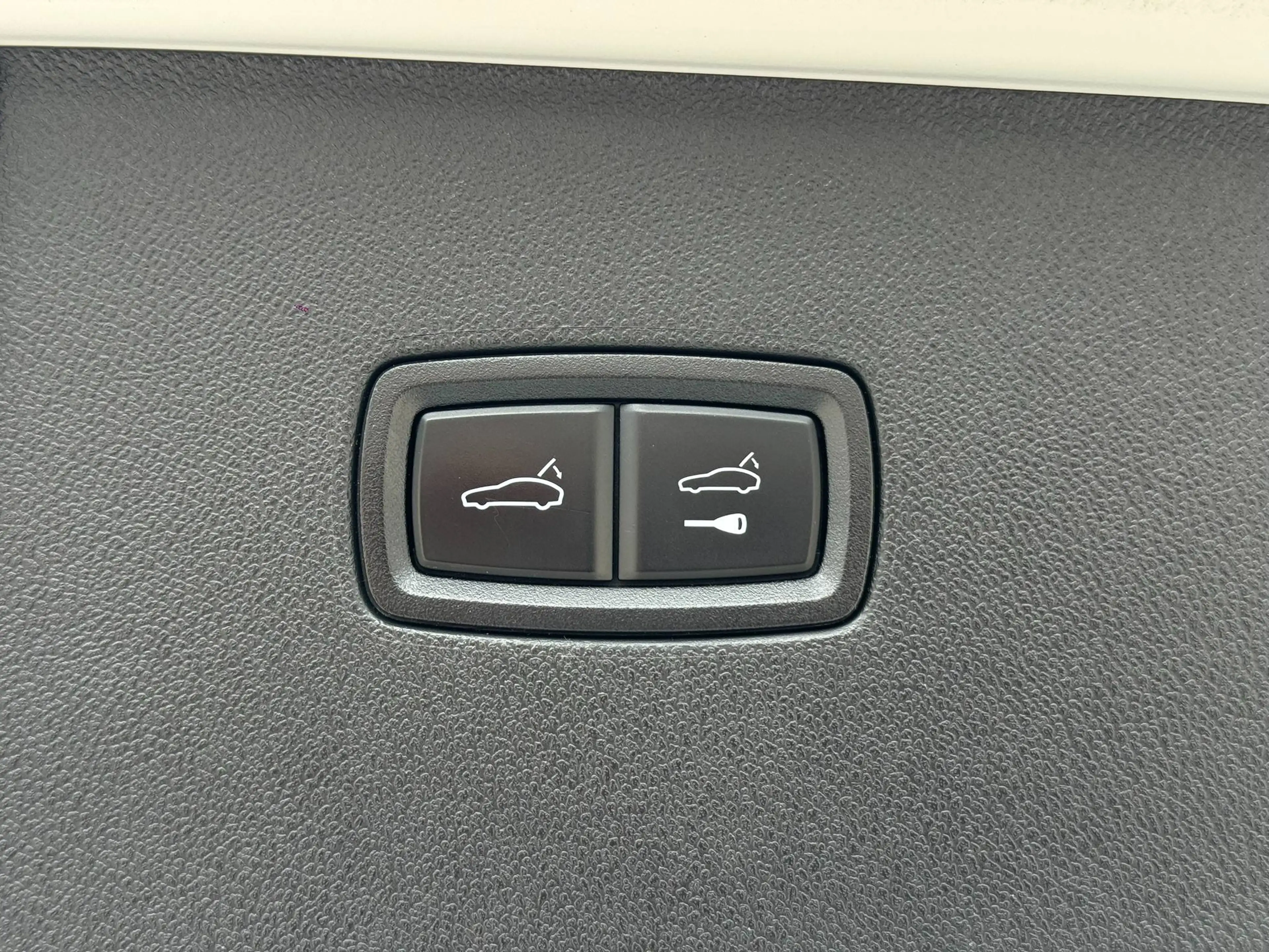 Porsche Cayenne Coupé E-Hybrid "Platinum Edition"/ Sport Chrono/ Luchtvering/ Pano/ BOSE/ 360°/ ACC — photo 13