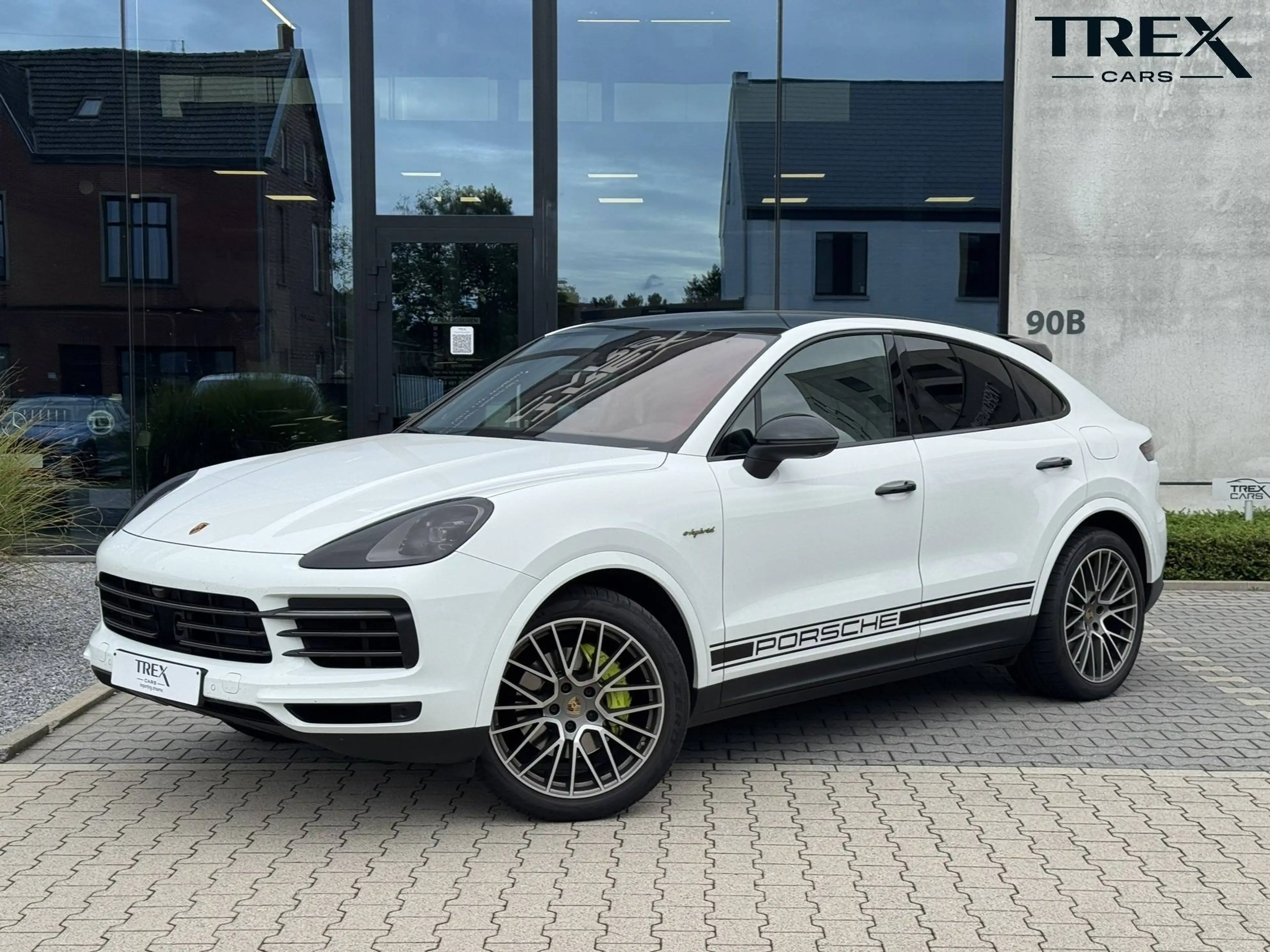 Porsche Cayenne Coupé E-Hybrid "Platinum Edition"/ Sport Chrono/ Luchtvering/ Pano/ BOSE/ 360°/ ACC