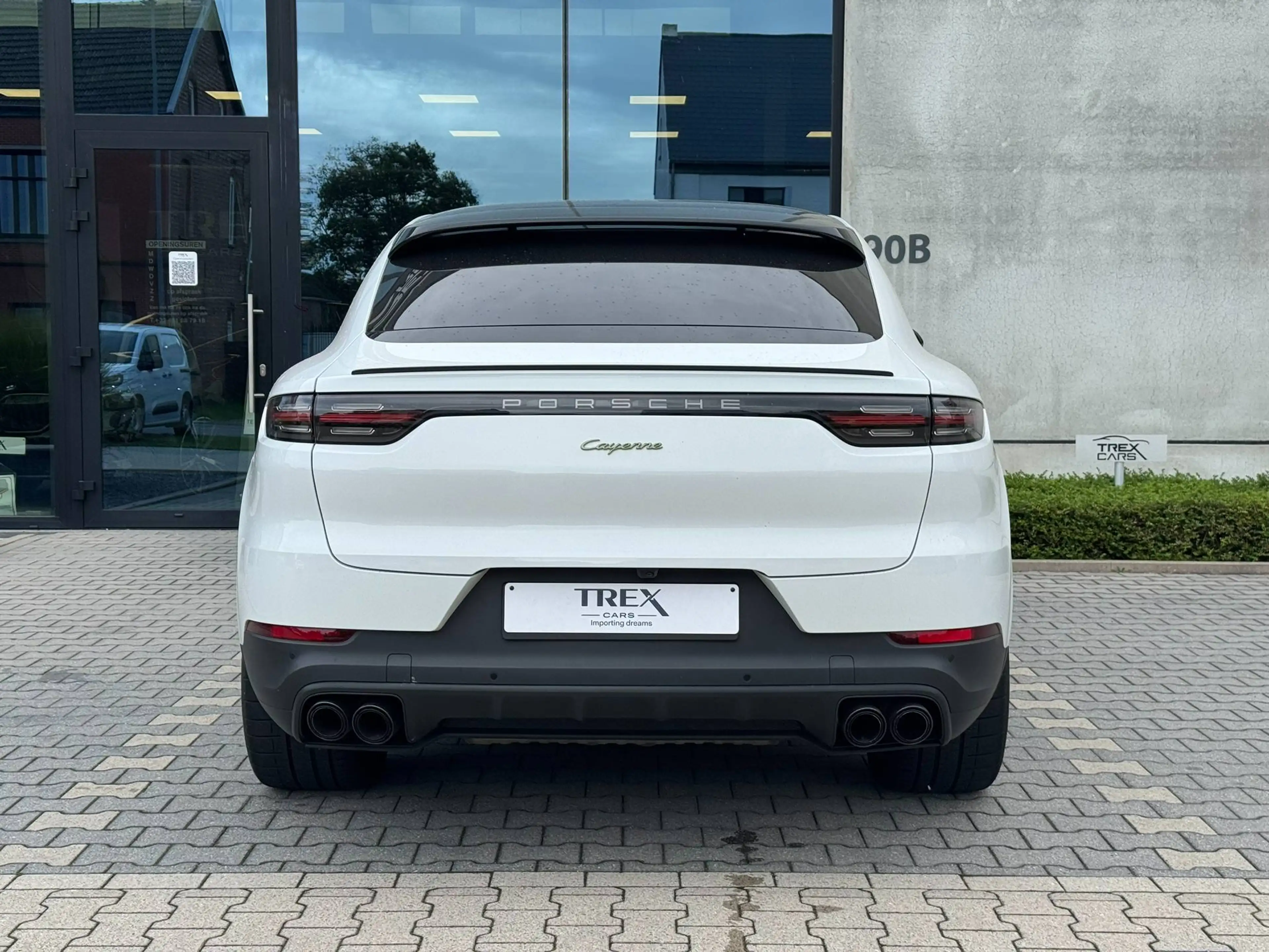 Porsche Cayenne Coupé E-Hybrid "Platinum Edition"/ Sport Chrono/ Luchtvering/ Pano/ BOSE/ 360°/ ACC — photo 7