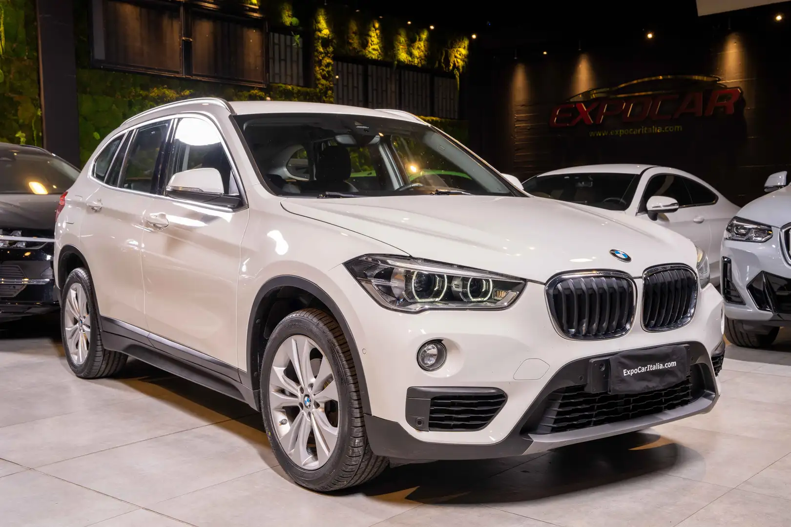 BMW X1 X1 sdrive18d Business auto Wit - 1