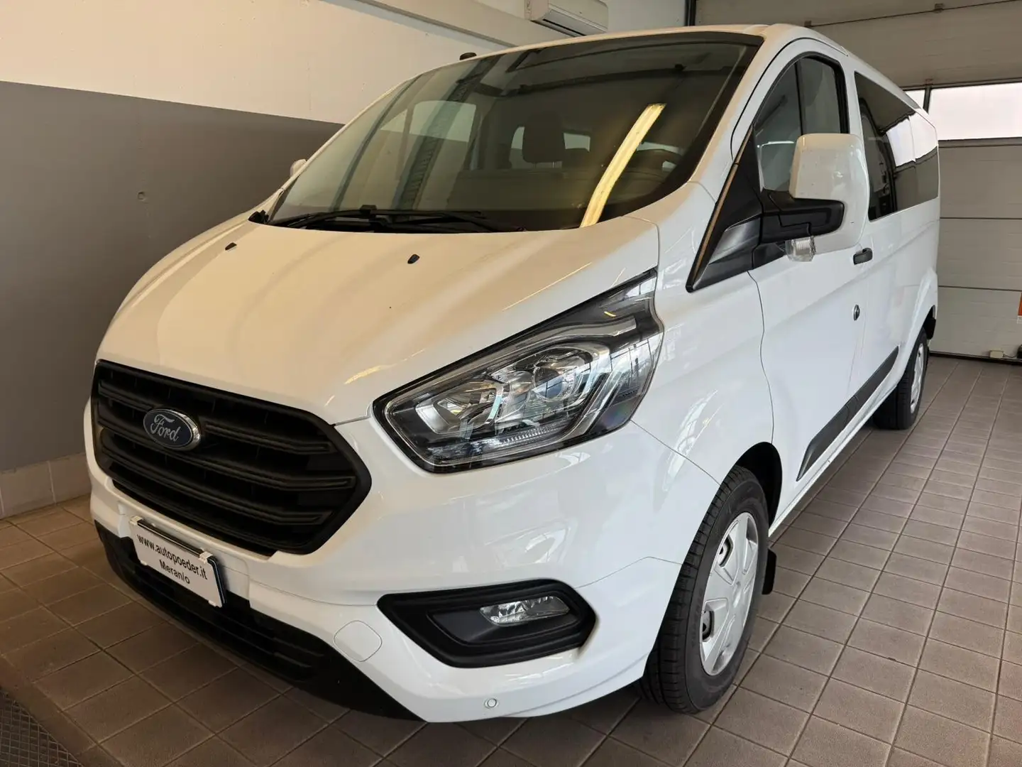 Ford Transit Custom Transit Custom 340 2.0 TDCi 130 PC Combi Trend Blanc - 1