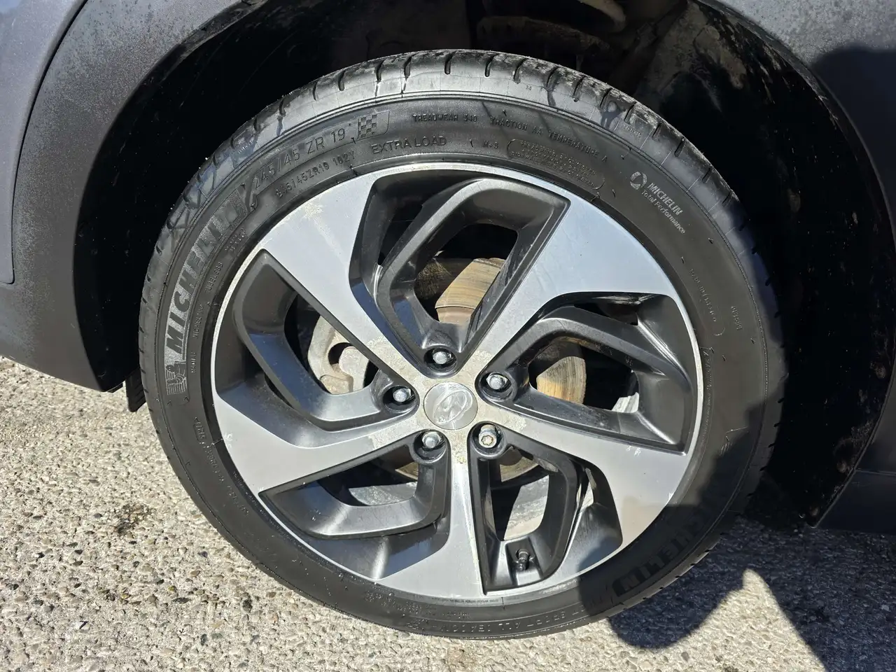Hyundai TUCSON снимка Hyundai TUCSON
