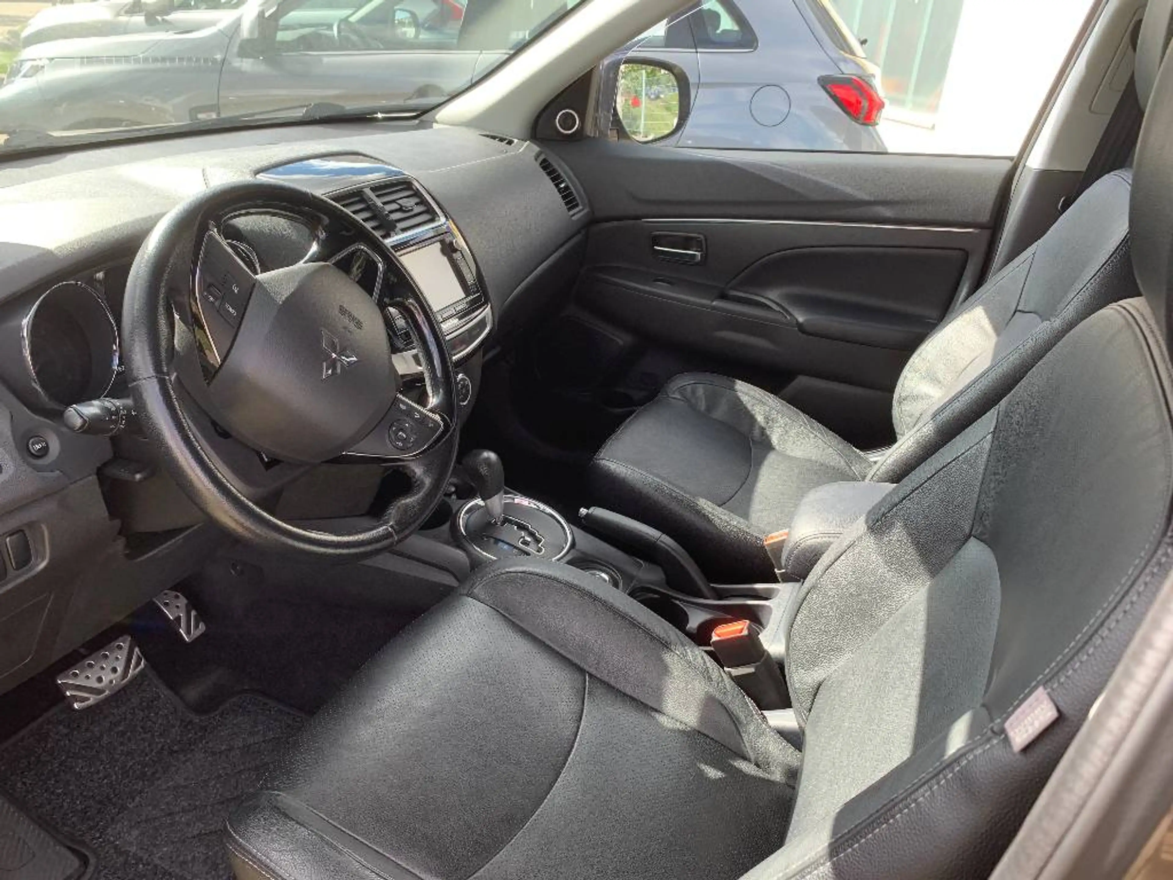 Mitsubishi ASX TOP 2.2 DI-D 4WD — photo 7