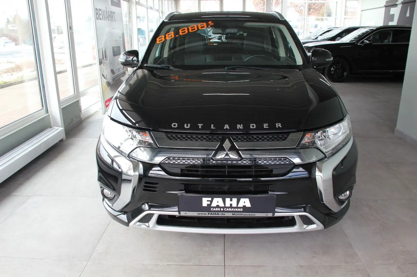 Mitsubishi Outlander Outlander PHEV Basis Spirit 4WD Schwarz - 2