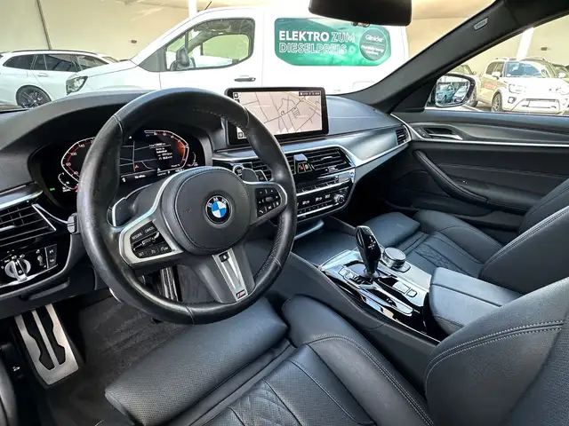 BMW M view 11