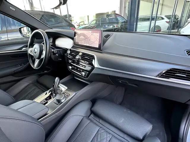 BMW M view 13