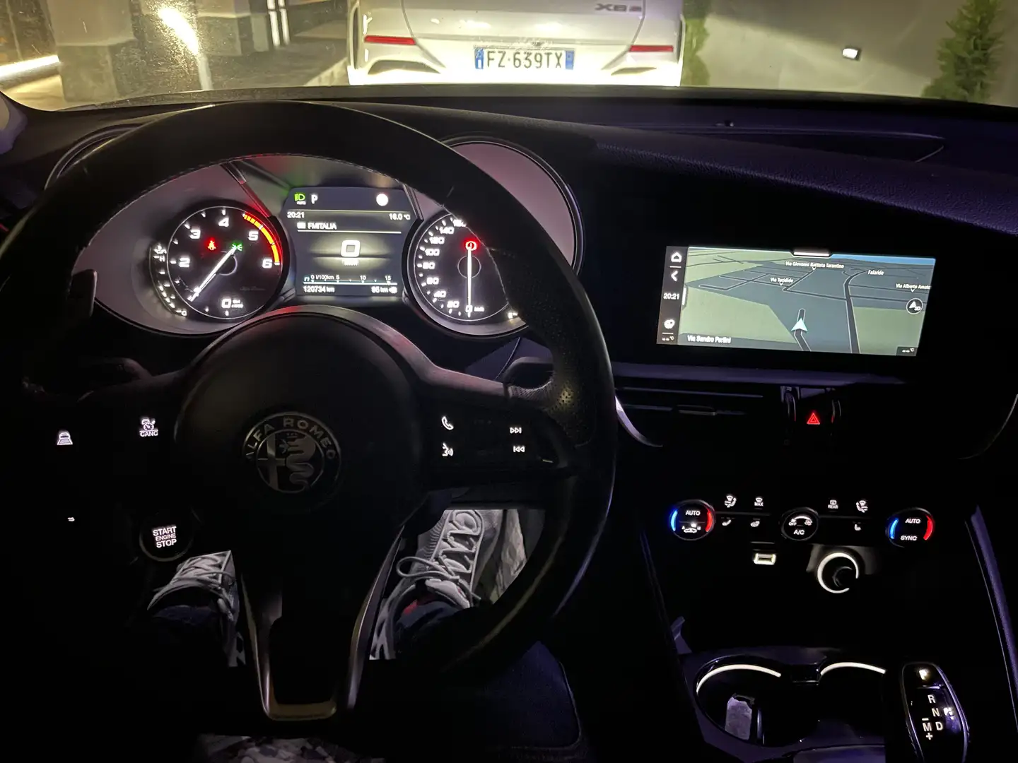 Alfa Romeo Giulia 2.2 t Veloce Ti Q4 210 cv auto - 2