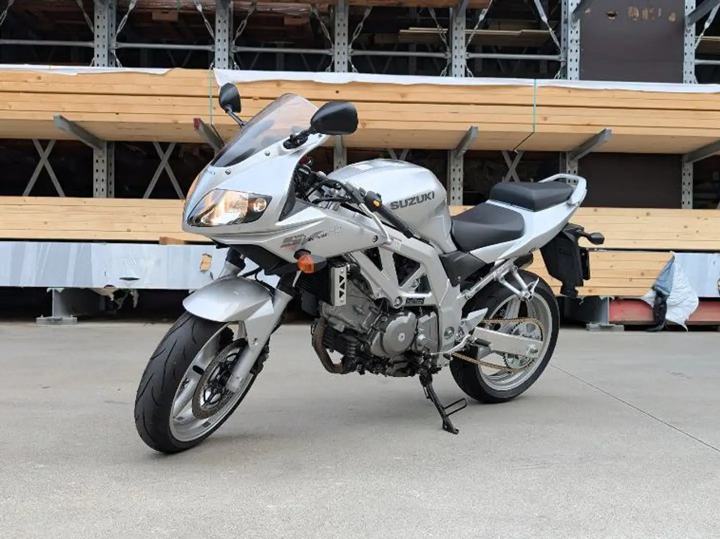 Suzuki SV 650 sv650s Argent - 1