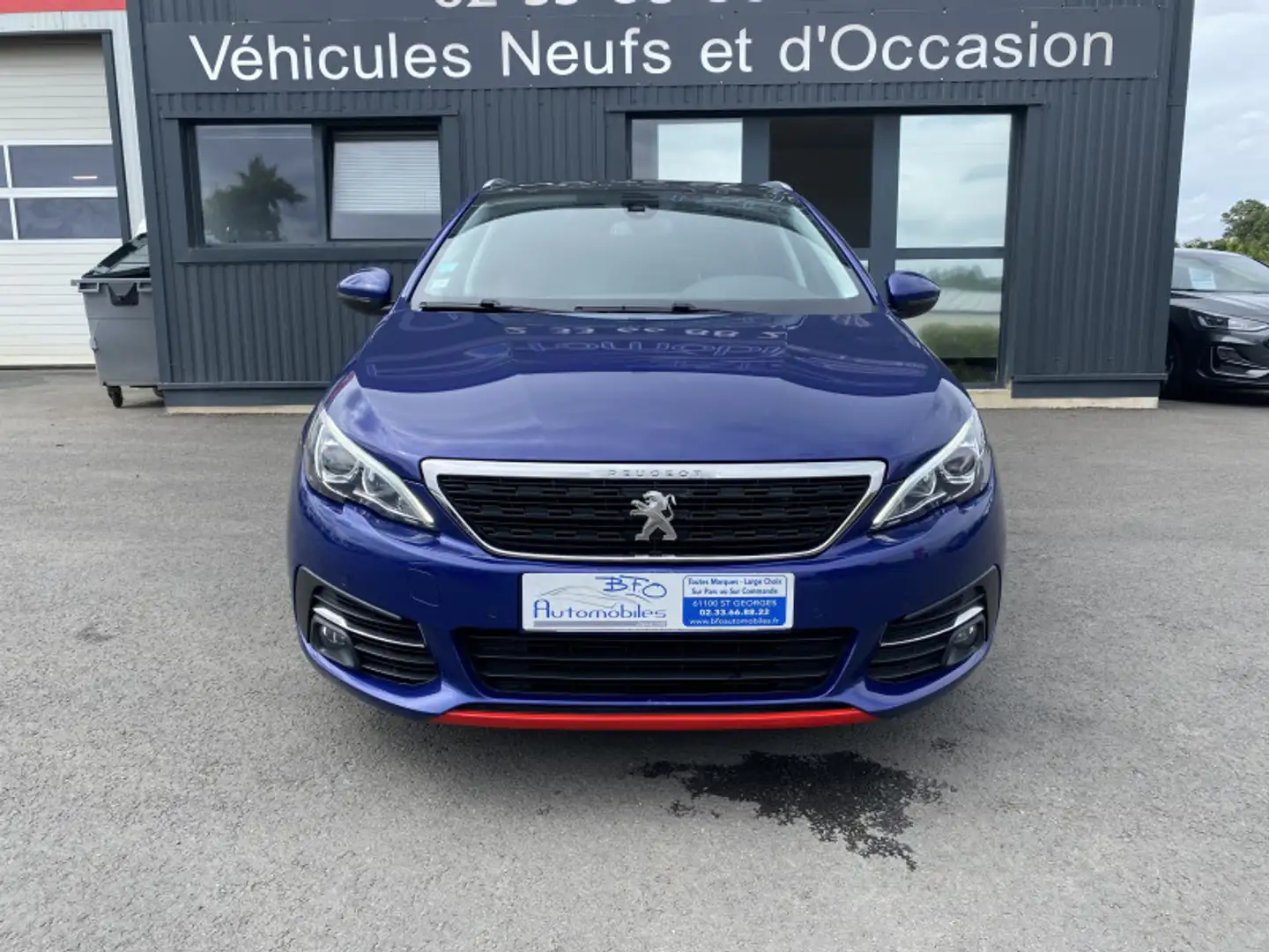 Peugeot 308 1.5 BLUEHDI 100CH E6.C S\u0026S ALLURE Bleu - 2