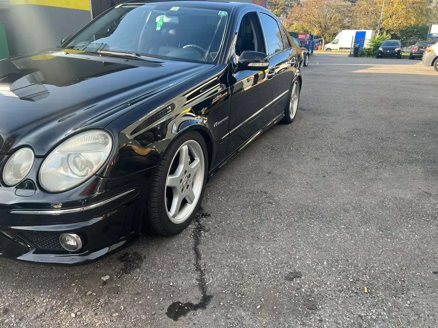 Mercedes-Benz E 55 AMG Aut. Schwarz - 1