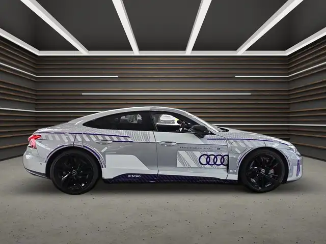 Audi RS e-tron GT quattro Matrix B&O HUD