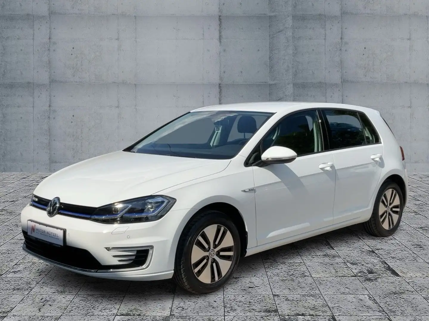 Volkswagen Golf VII e-Golf LED+NAV-PRO+SHZ+2xPDC+MFL+KAMERA Blanc - 2