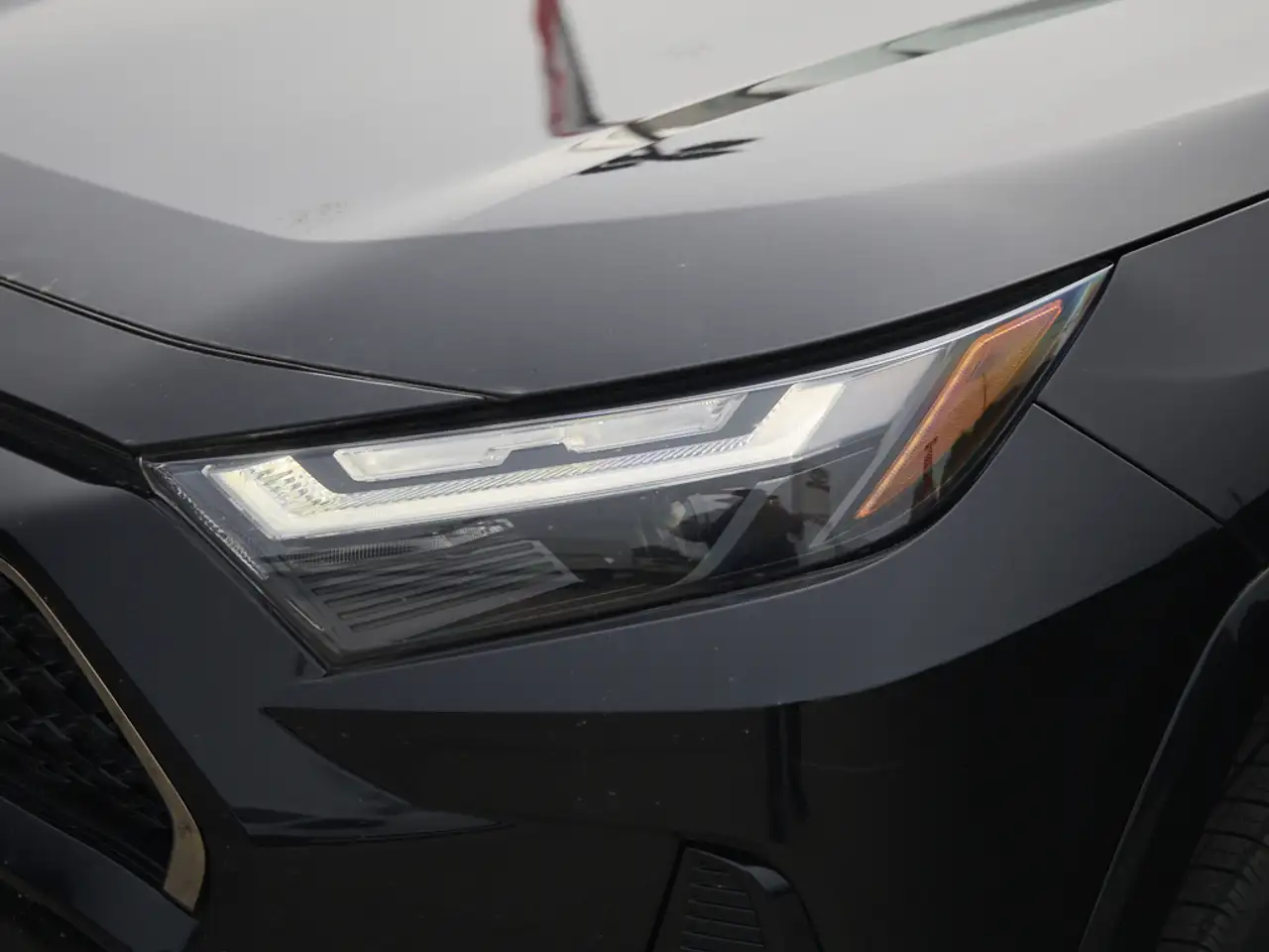 Toyota RAV 4 снимка Toyota RAV 4