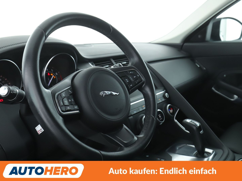 Jaguar E-Pace P250 S AWD Aut.*NAV*ACC*CAM*PDC*SHZ*ALU*KLIMA* — photo 11