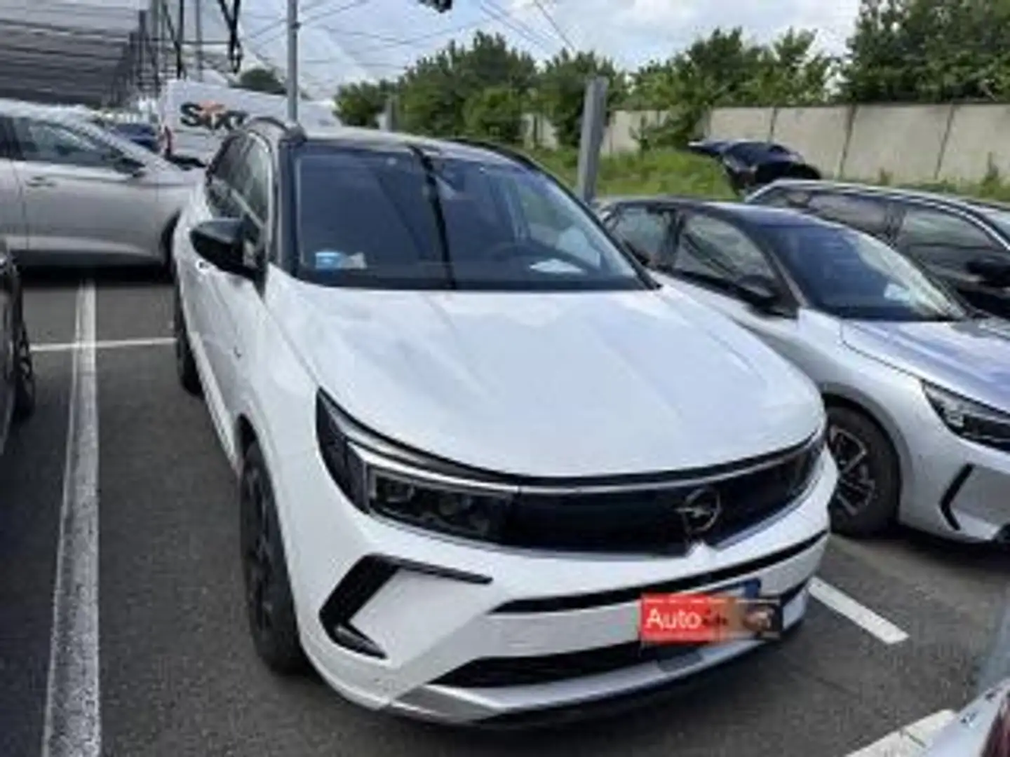 Opel Grandland 1.5 ecotec Ultimate s&s 130cv at8 Bianco - 2