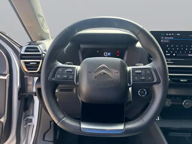 Citroen C4 view 15