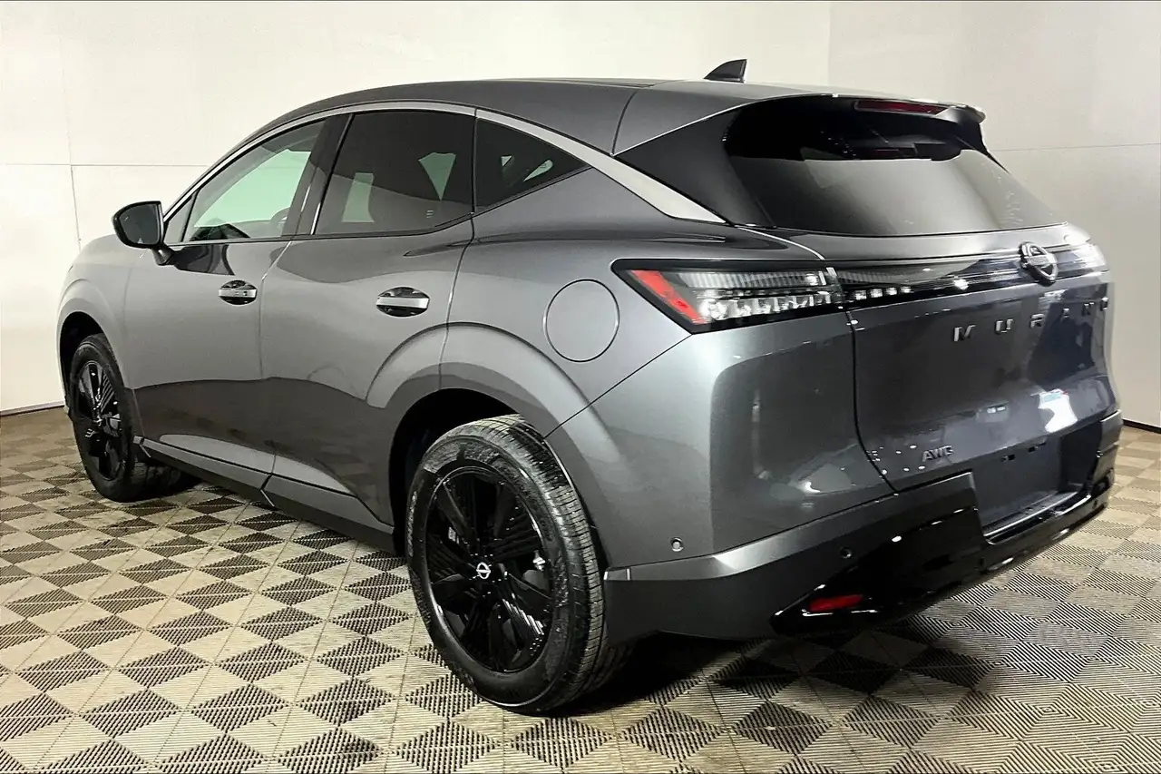 Nissan Murano снимка Nissan Murano