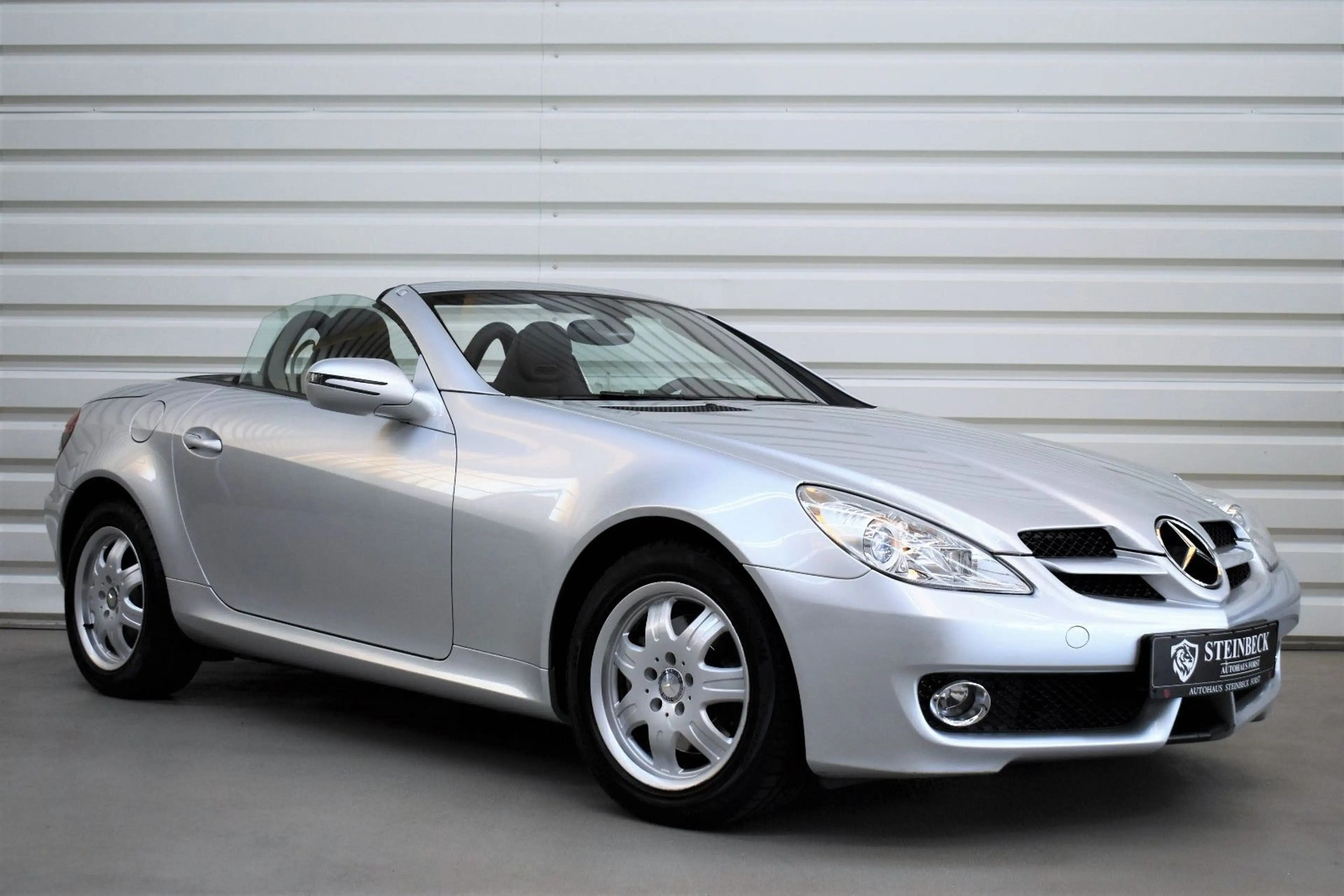 Mercedes-Benz SLK 200 Kompr. Automatik+Nur.33.000km+SHZ
