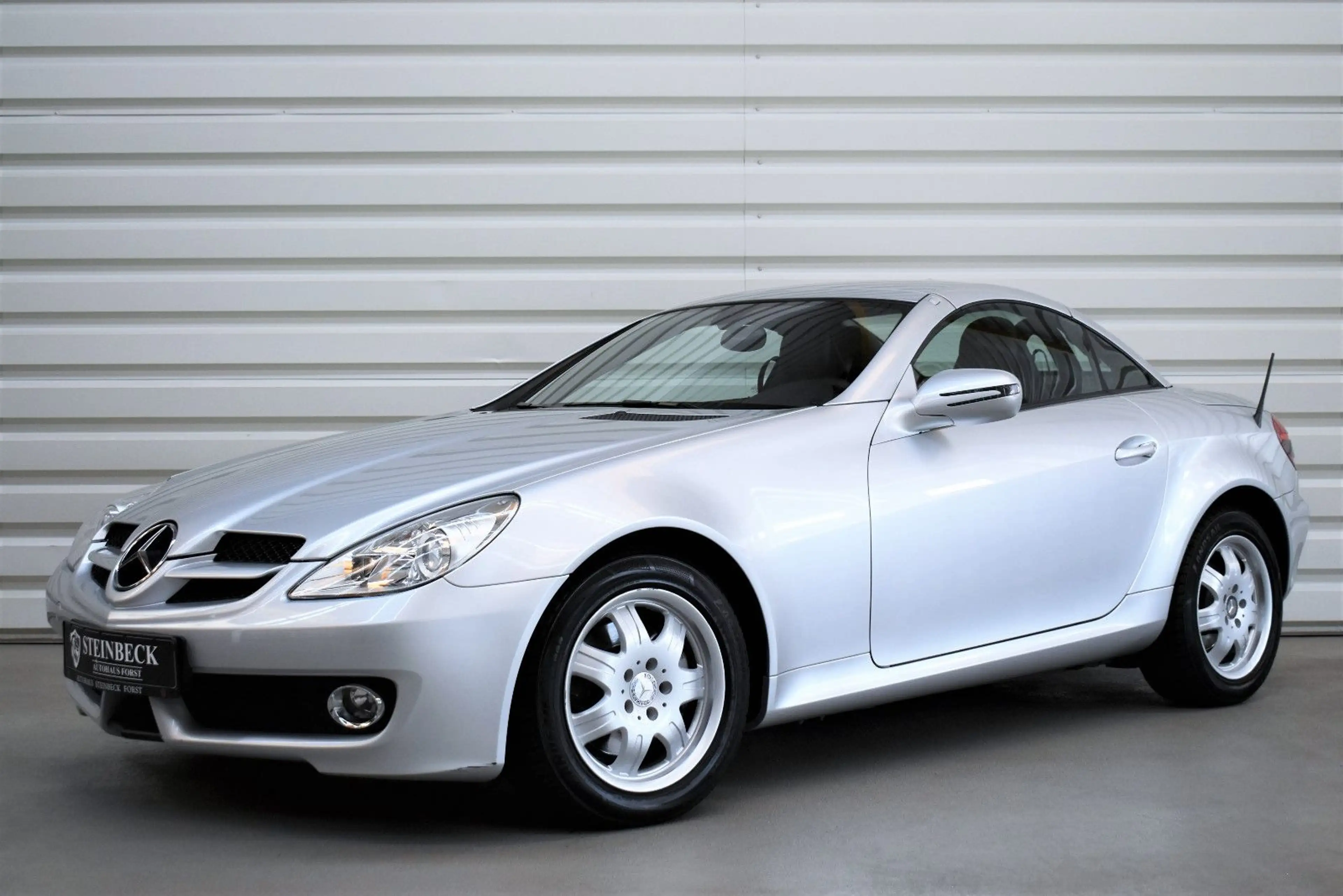Mercedes-Benz SLK 200 Kompr. Automatik+Nur.33.000km+SHZ — photo 3